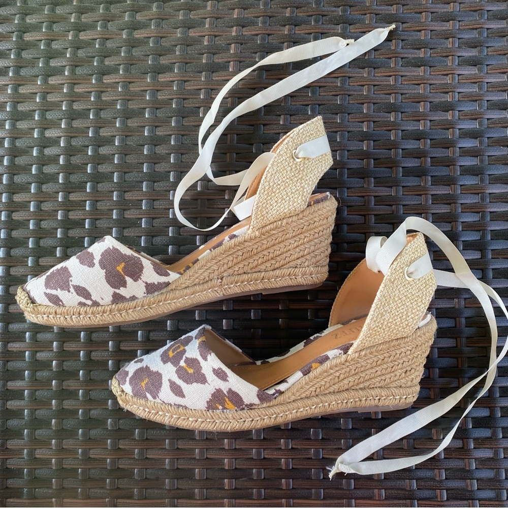 Schutz Canvas Leopard Print Lace Up Closed Toed Espadrille Wedge